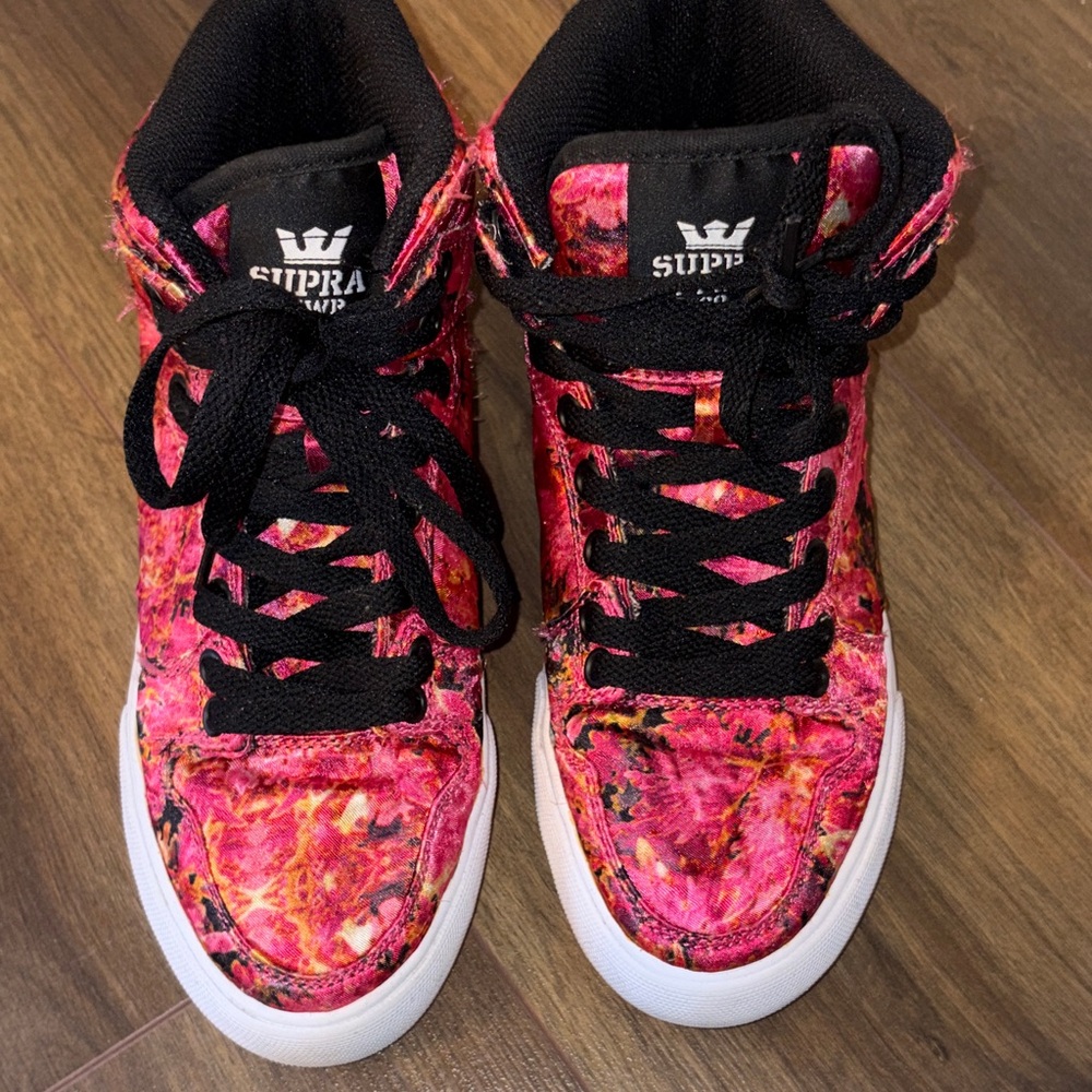 SUPRA Women’s Pink Marble High-Top Sneakers